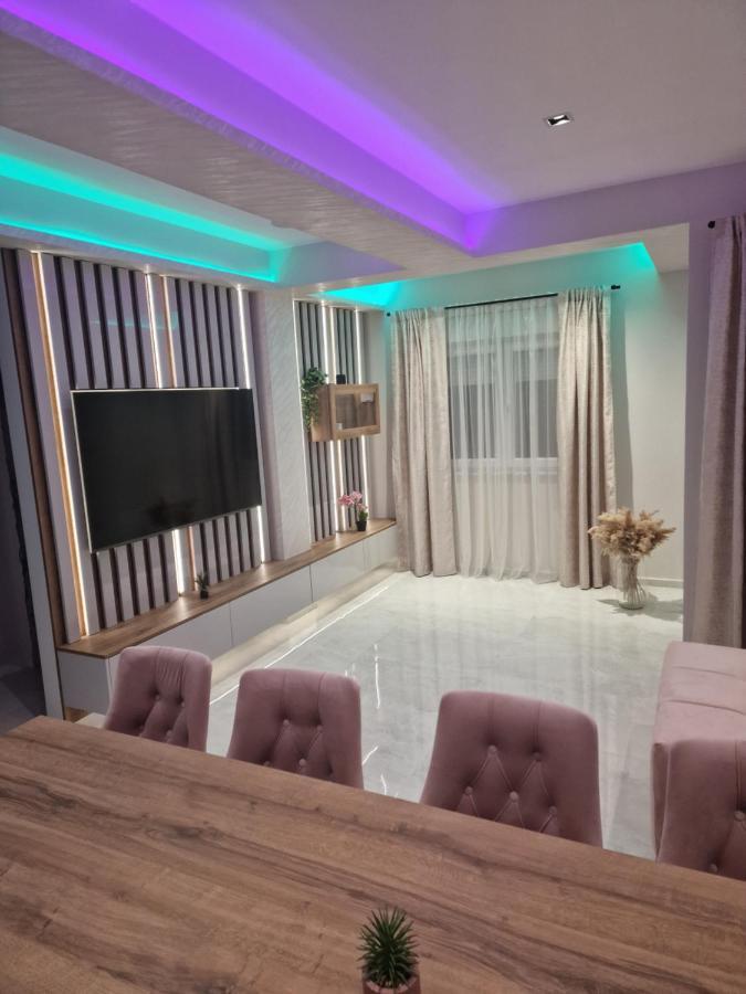 שיבניק Luxury Apartman Imperio מראה חיצוני תמונה