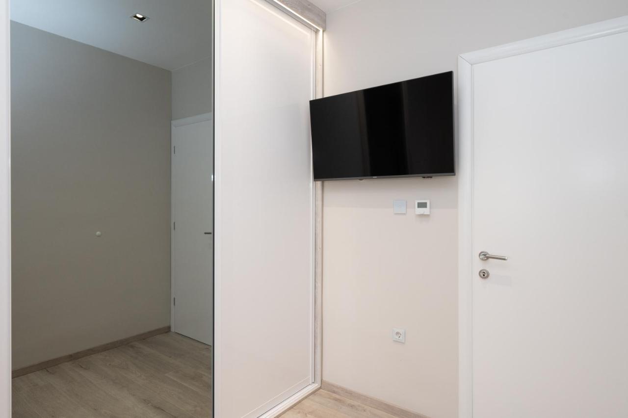שיבניק Luxury Apartman Imperio מראה חיצוני תמונה